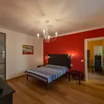 Il Pozzo e l\'Ulivo - just 200 meters from the Metro -