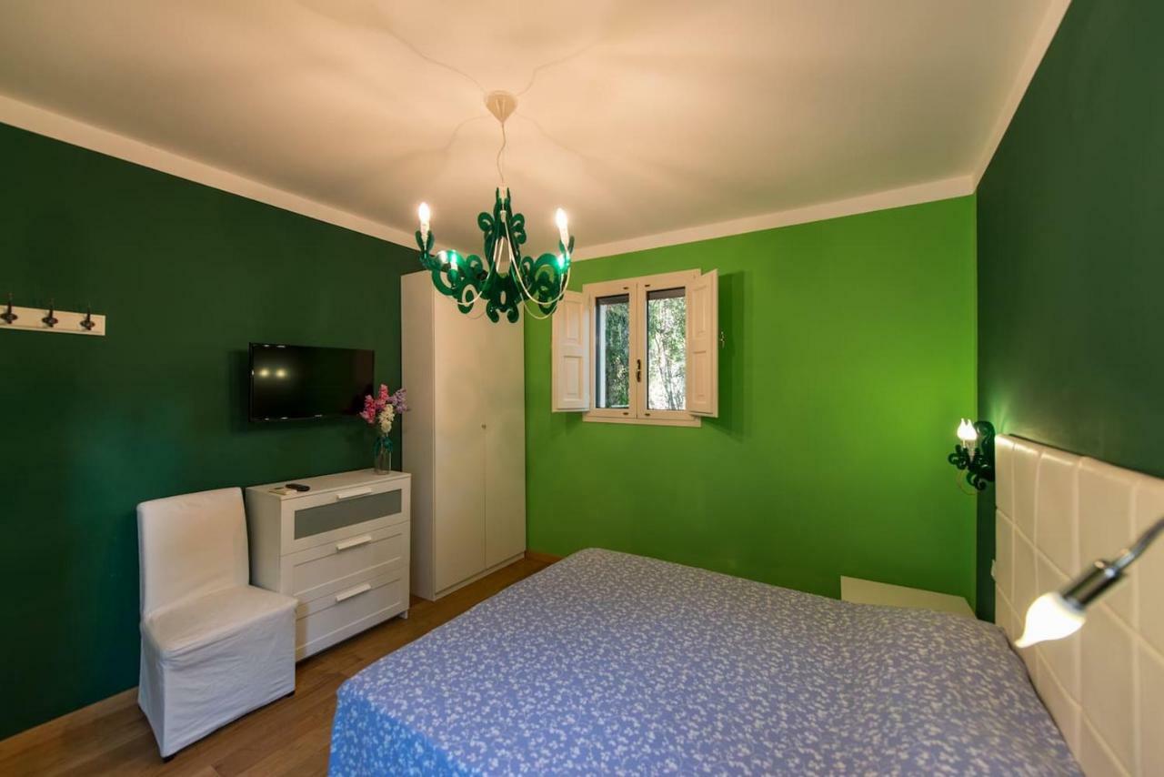 Il Pozzo E L'ulivo - Just 200 Meters From The Metro - Casa vacanze *